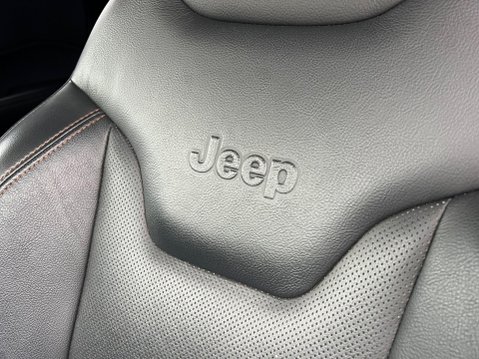 Jeep Compass 2.0 MultiJetII Limited Auto 4WD Euro 6 (s/s) 5dr 25