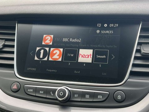 Vauxhall Grandland X 1.6 Grandland X Sport Nav TD S/S 5dr *NATIONAL DELIVERY* 34