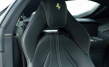 Ferrari 812 Superfast 11