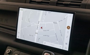 Land Rover Defender V8 CARPATHIAN EDITION 12