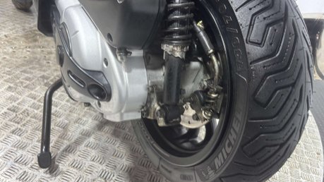 Gilera Fuoco RIDEABLE ON A CAR LICENCE! 12