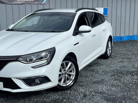 Renault Megane 1.5 Blue dCi Play Sport Tourer Euro 6 (s/s) 5dr 52