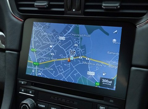 Porsche 911 GT2 RS (991) 17