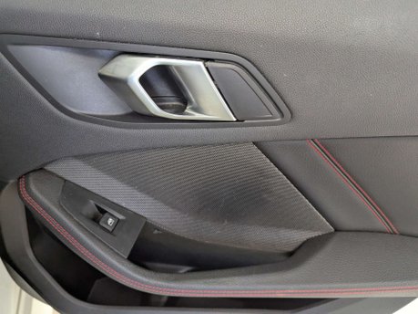 BMW 1 Series 2.0 128ti Auto 5dr 51
