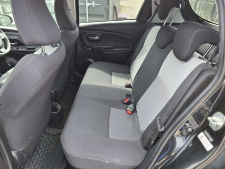 Toyota Yaris 1.5 VVT-h Design Hatchback 5dr Petrol Hybrid E-CVT Euro 6 (s/s) (100 ps) 22