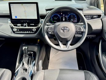 Toyota Corolla 1.8 VVT-h Excel CVT Euro 6 (s/s) 5dr