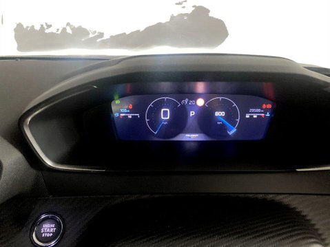 Peugeot 2008 1.2 PureTech Allure SUV 5dr Petrol EAT Euro 6 (s/s) (130 ps) 13