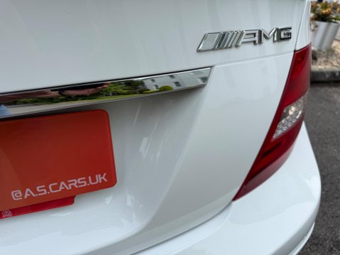 Mercedes-Benz C Class 6.3 C63 V8 AMG Edition 125 SpdS MCT Euro 5 2dr 49