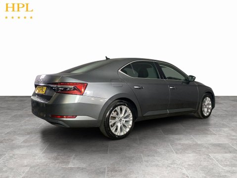 Skoda Superb 1.5 TSI ACT SE L Hatchback 5dr Petrol DSG Euro 6 (s/s) (150 ps) Air Con - A 7