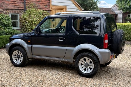 Suzuki Jimny SZ4 17