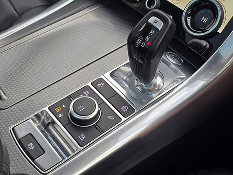 Land Rover Range Rover Sport SDV6 HSE DYNAMIC 26