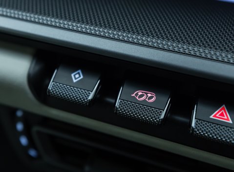 Porsche 911 Carrera S (992) 19