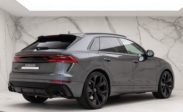 Audi RS Q8 Vorsprung 23