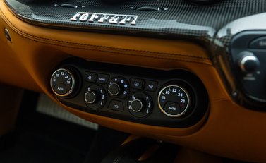 Ferrari F12 Berlinetta 21