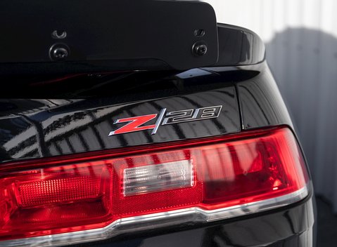 Chevrolet Camaro Z/28 30