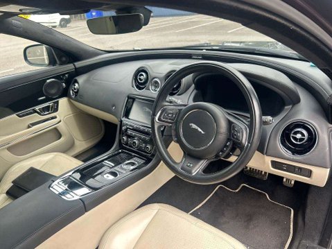 Jaguar XJ 3.0 XJ R-Sport V6 D Auto 4dr 11