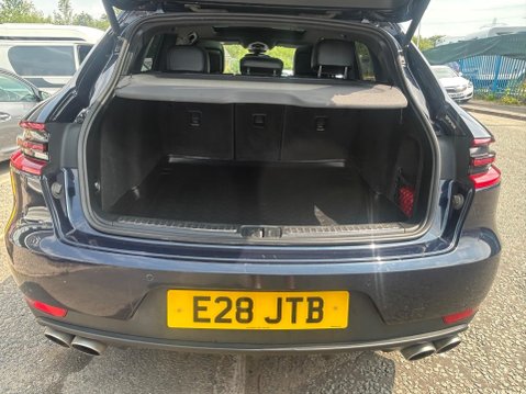 Porsche Macan 3.0 TD V6 S PDK 4WD Euro 6 (s/s) 5dr 26