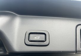 Land Rover Range Rover Evoque FIRST EDITION MHEV AUTO PAN ROOF 41