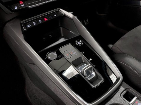 Audi A3 2.0 TDI 35 Edition 1 Sportback 5dr Diesel S Tronic Euro 6 (s/s) (150 ps) 1 17
