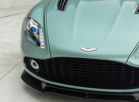 Aston Martin Vanquish ZAGATO 23