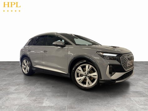 Audi Q4 40 S line SUV 5dr Electric Auto 82kWh (204 ps) Parking Sensors