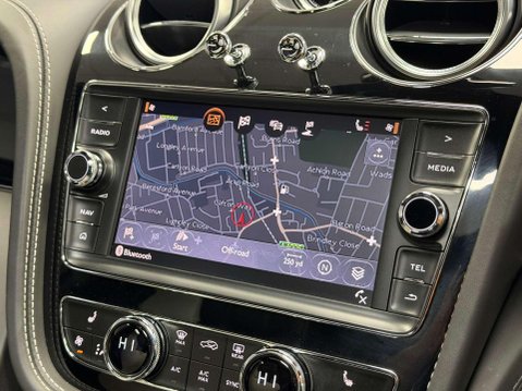 Bentley Bentayga 4.0 V8 SUV 5dr Petrol Auto 4WD Euro 6 (s/s) (550 ps) 51