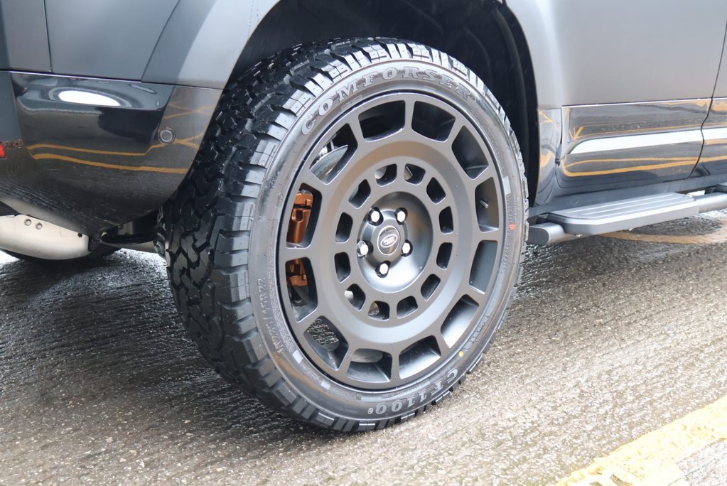 Land Rover Defender 110 2026 D350 HARD TOP X-DYNAMIC HSE PPF SEEKER STYLED WITH SEATS  14