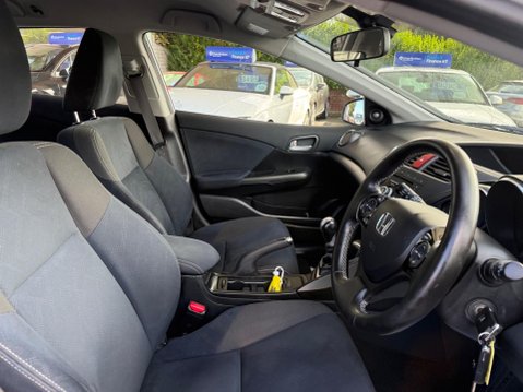 Honda Civic 1.8 i-VTEC SE Plus Tourer Euro 5 (s/s) 5dr 20