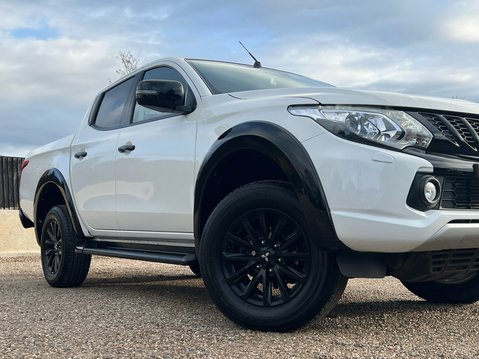 Mitsubishi L200 DI-D CHALLENGER DCB 14