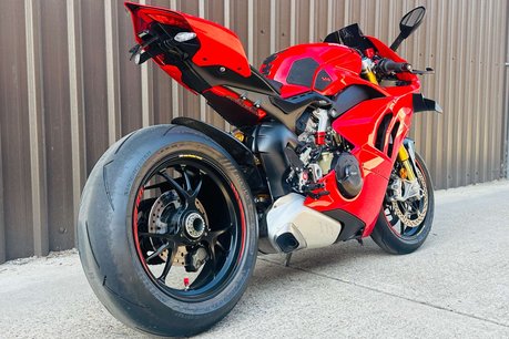 Ducati Panigale V4S Gen 2 53