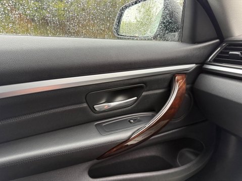 BMW 4 Series 3.0 435i Luxury Auto Euro 6 (s/s) 2dr 57
