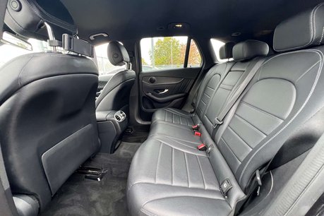Mercedes-Benz GLC 2.0 GLC250 AMG Line SUV 5dr Petrol G-Tronic+ 4MATIC Euro 6 (s/s) (211 ps) 35