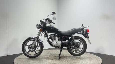 Hartford HD 125 2005 CLASSIC CRUISER BIKE 2 FORMER OWNERS ONLY 9K 125CC 4