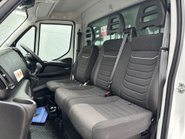 Iveco Daily 35C14HB Hi-Matic Luton with Tail Lift 3