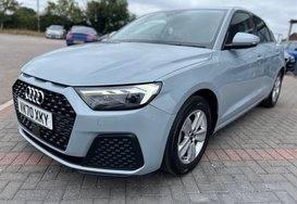 Audi A1 SPORTBACK 1.0 TFSI TECHNIK 16