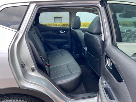Nissan Qashqai 1.6 dCi Tekna 2WD Euro 6 (s/s) 5dr 64