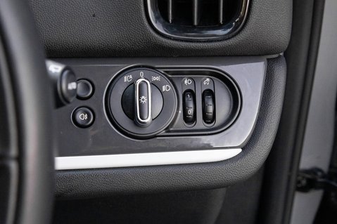 Mini Countryman COOPER S E ALL4 CLASSIC 16