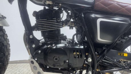 Mutt Mastiff 2022 ONLY 2K CAFE RACER NEW MOT VERY CLEAN LEARNER BIKE 125CC 27