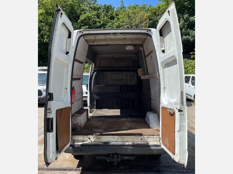 Ford Transit 2.4 TD 350 Panel Van 3dr Diesel Manual RWD L2 H3 (123 bhp) 11