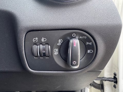 Audi A1 TFSI S LINE 16