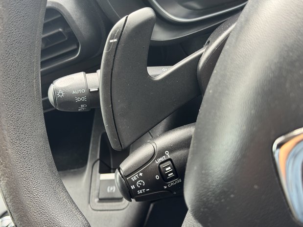 Citroen Berlingo AUTO LWB L2H1 Low Roof Driver Air Con Alloys Senso 20