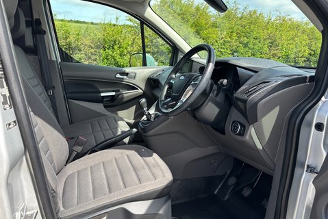 Ford Transit Connect 240 L2 120 ps Limited Panel Van 17