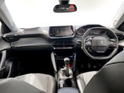 Peugeot 2008 1.5 BlueHDi Allure SUV 5dr Diesel Manual Euro 6 (s/s) (110 ps) 19