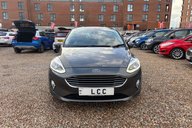 Ford Fiesta 1.0T ZETEC 5 DOOR.. 5 SERVICES.1 PREVIOUS OWNER.SAT NAV..CLIMATE CONTROL.. 2