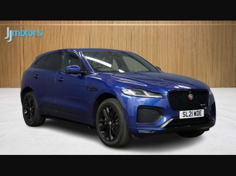 Jaguar F-Pace 2.0 D200 MHEV R-Dynamic SE SUV 5dr Diesel Auto AWD Euro 6 (s/s) (204 ps) 1