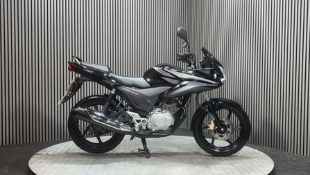 Honda CBF125 CBF125 2012 ONLY 6K MOT SERVICED ICONIC LEARNER BIKE 125CC