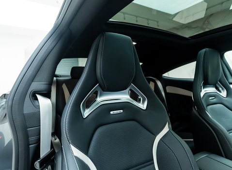 Mercedes-Benz C Class AMG C 63 S Night Edition 12