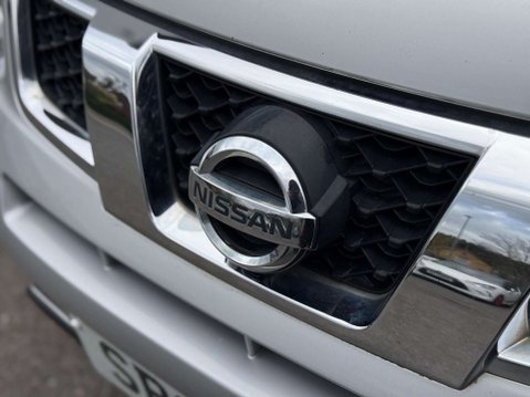 Nissan X-Trail 2.0 dCi Tekna Auto 4WD Euro 5 5dr (AVM) 13