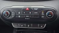 Kia Sorento 2.2 CRDi KX-2 SUV 5dr Diesel Auto AWD Euro 6 (s/s) (197 bhp) 28