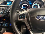 Ford Fiesta 1.0T EcoBoost Zetec Hatchback 5dr Petrol Powershift Euro 5 (100 ps) 15